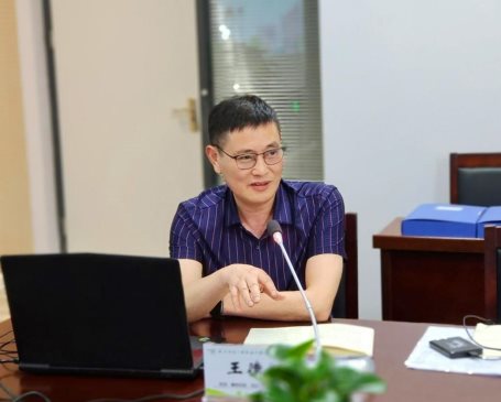 王德健